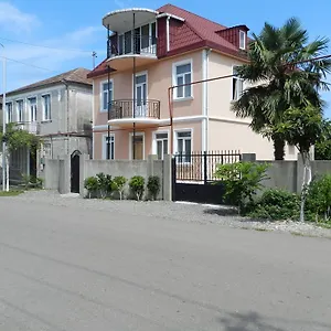 https://tigran-guest-house.batumihotels.net